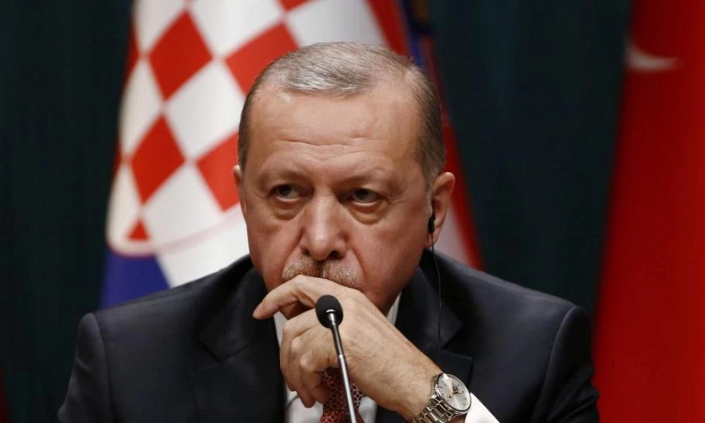"Φρένο" τραβά η κεντρική Τράπεζα της Τουρκίας